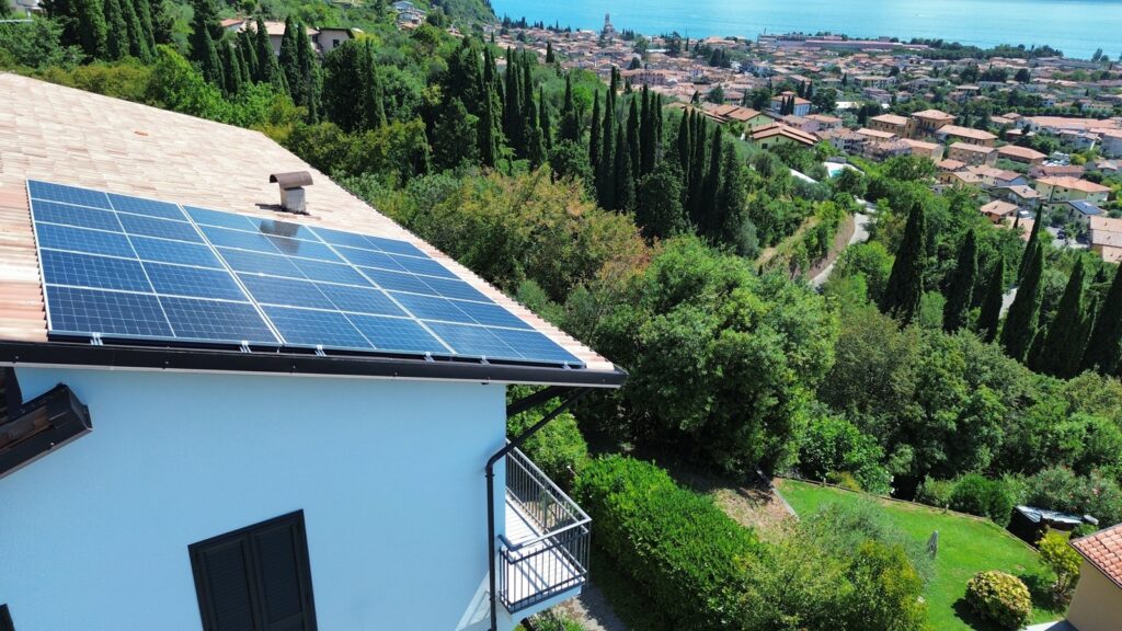 Pannelli fotovoltaici sul tetto