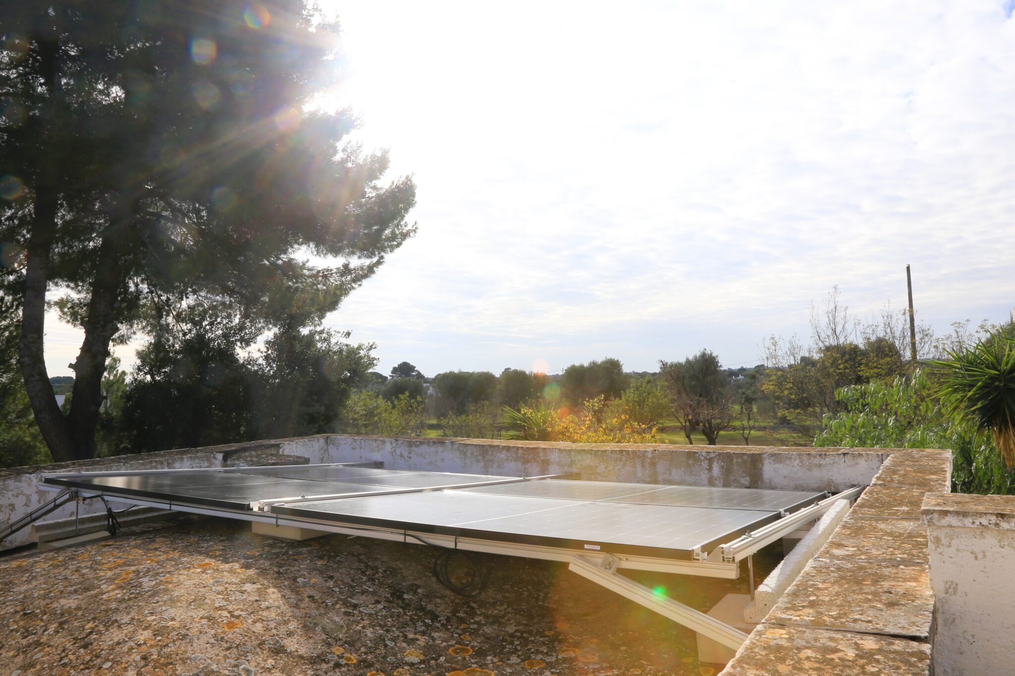 Impianto fotovoltaico su una terrazza