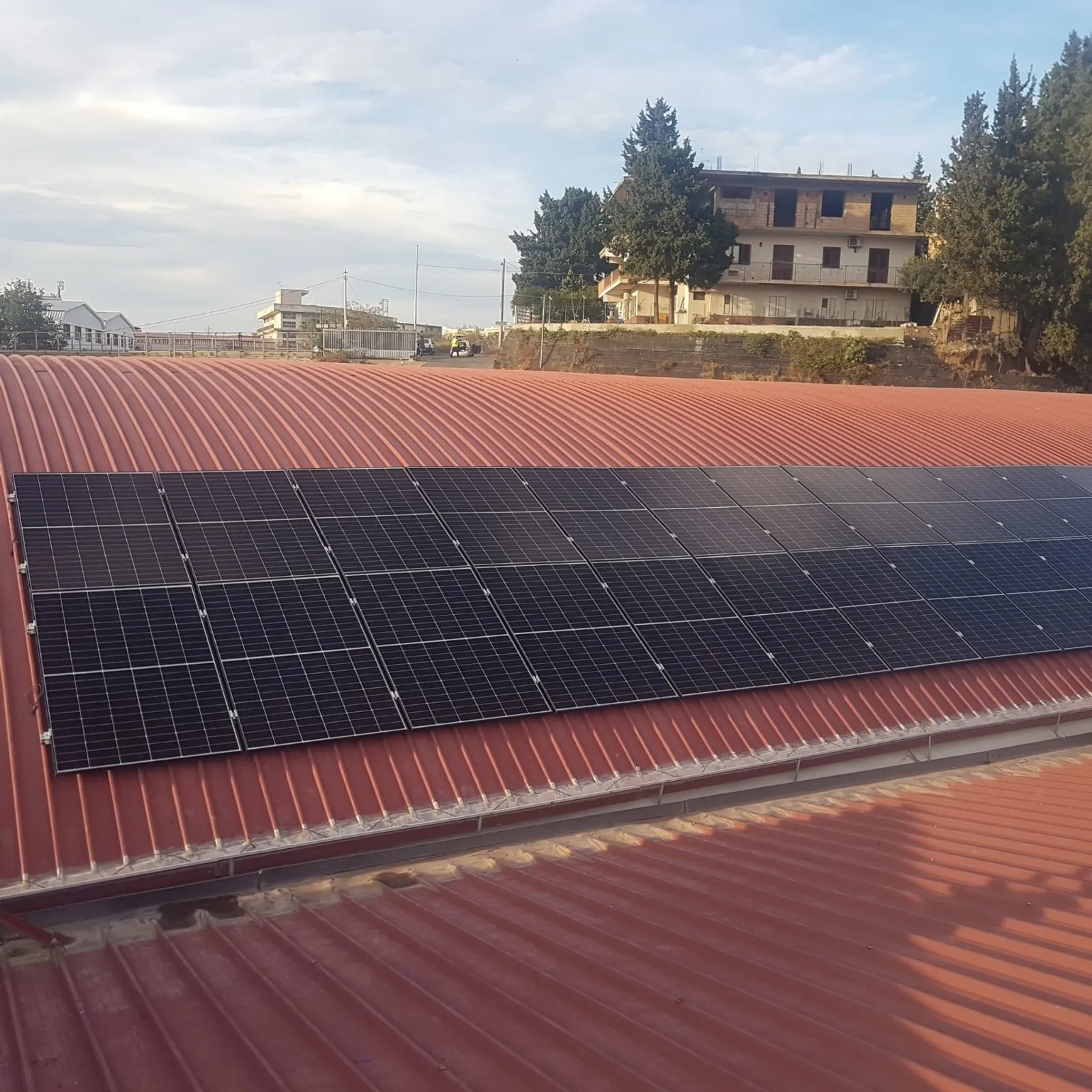 Moduli fotovoltaici sulla copertura