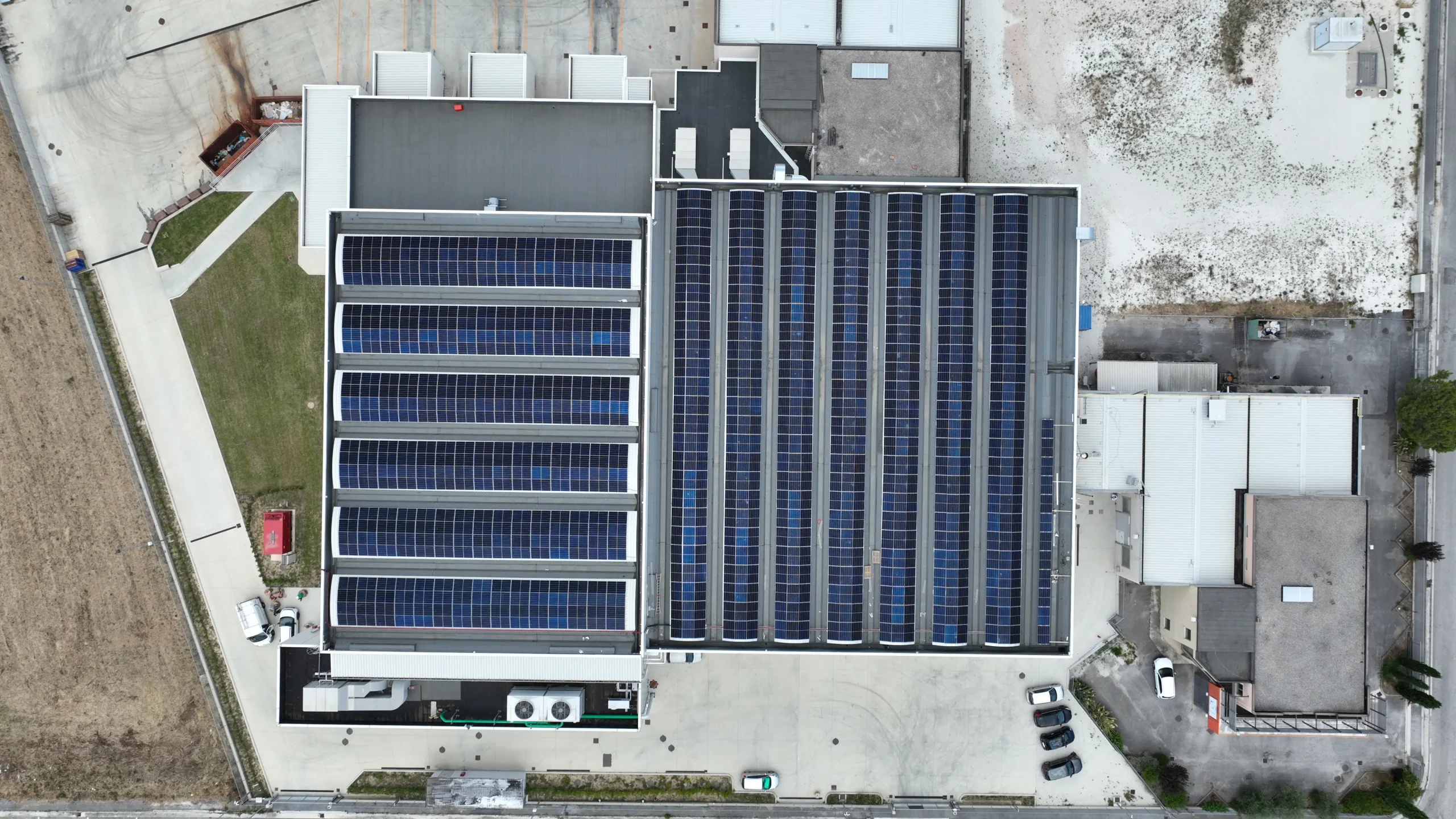 Pannelli fotovoltaici sulla copertura