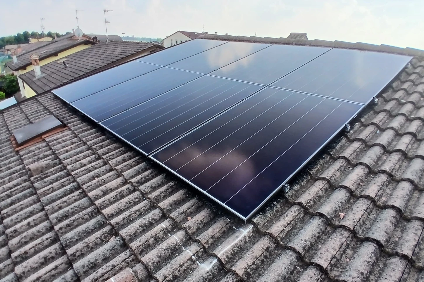 Pannelli fotovoltaici sulla copertura